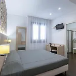 Alaba Hotel 3*