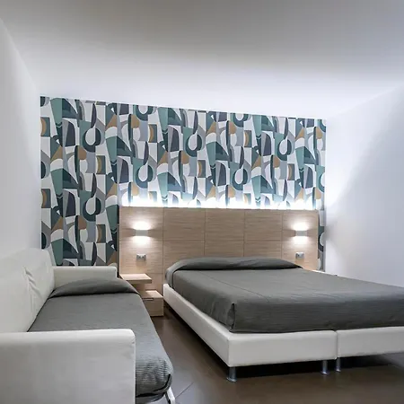 Alaba Hotel 3*