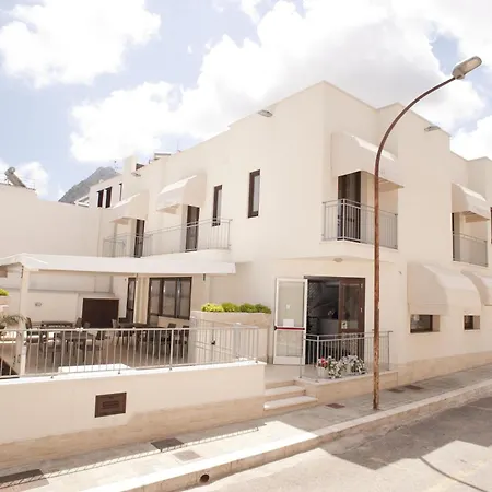 Hotel Alaba 3*