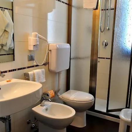 Hotel Alaba 3*